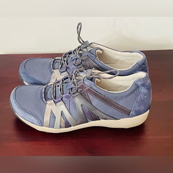 Dansko Shoes - Dansko Shoes Women's Size 38 Henriette Nurse Sneakers Blue Leather $120 MSRP